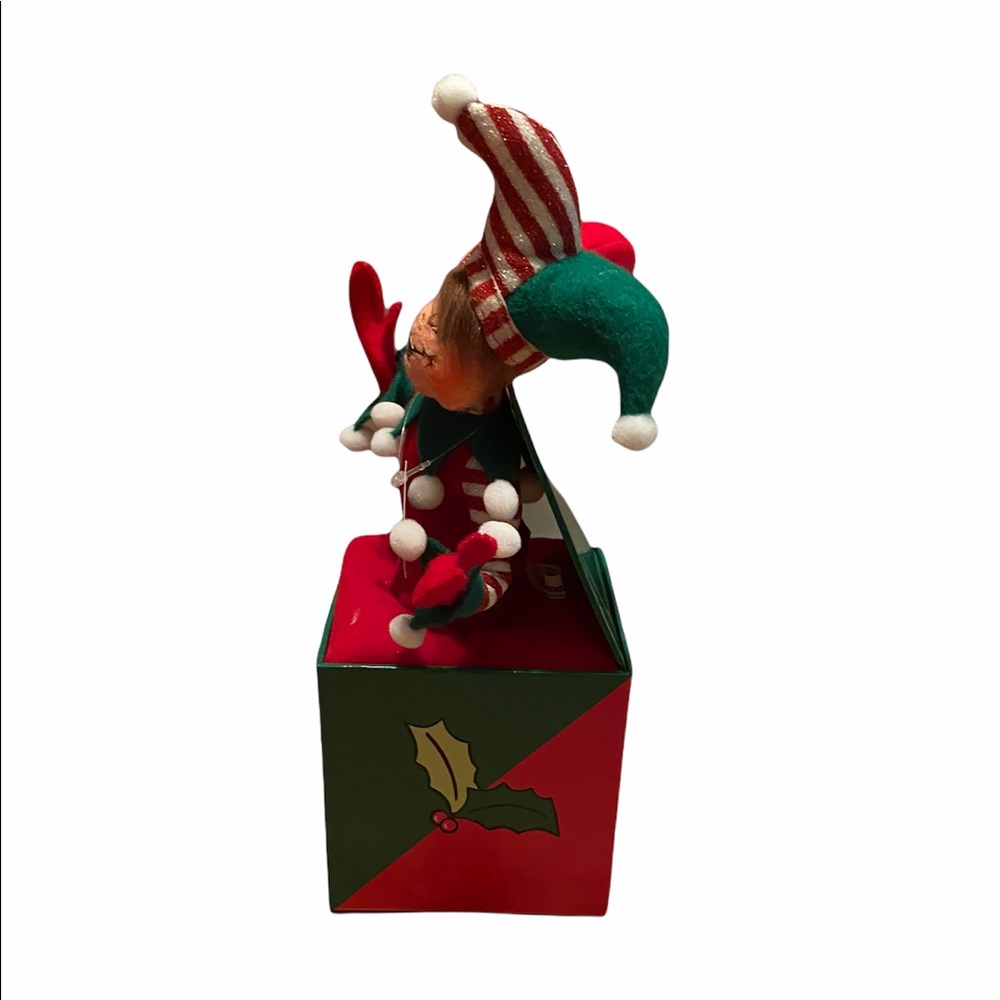 Annalee 9” elf in a box holiday decor nwt - Picture 2 of 7